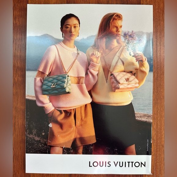 ELLE Magazine - December 2023/January 2024 - Greta Lee - Picture 3 of 3